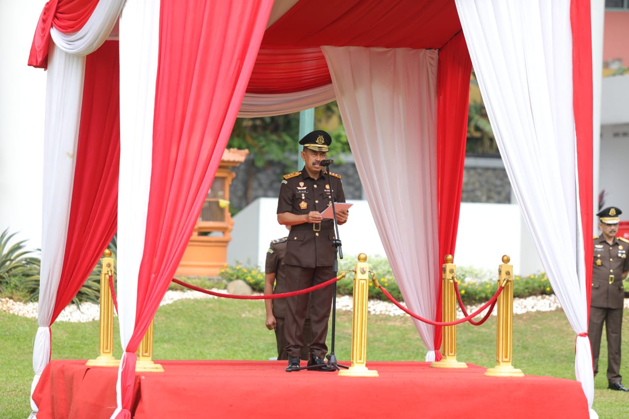 Jaksa Agung Muda Tindak Pidana Umum Pimpin Upacara Peringatan Hari Ibu ke-96 Tahun 2024