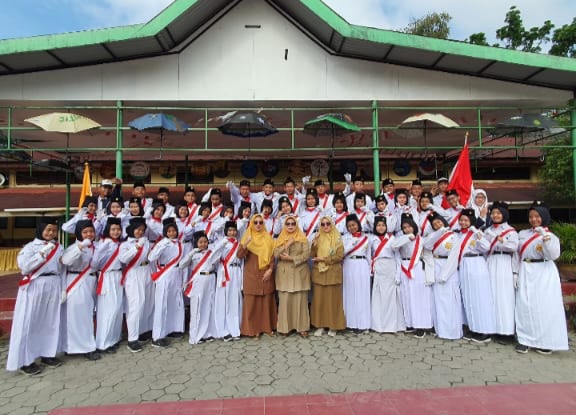 Pengurus OSIS SMPN 21 Pekanbaru Tahun Ajaran 2025 Dilantik, Ini Pesan Kepseknya