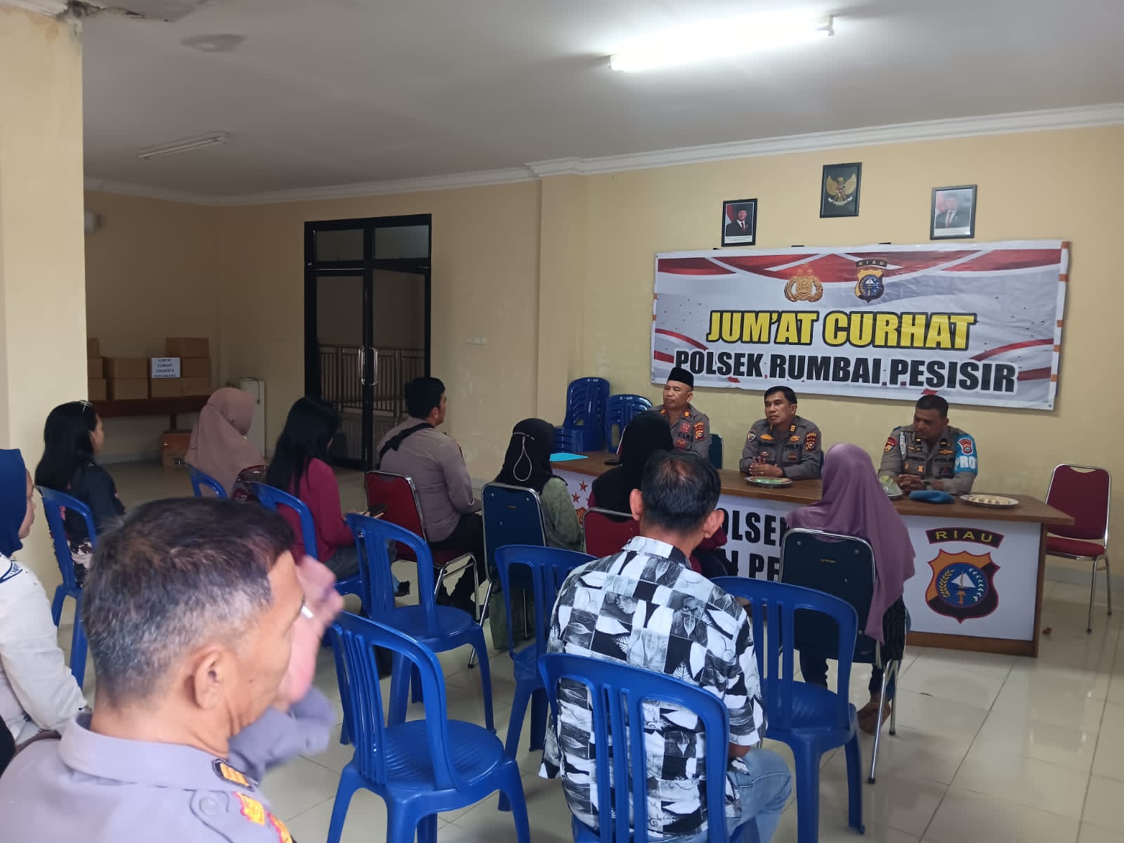 Jumat Curhat di Mapolsek Rumbai Pesisir, Wadah Aspirasi Masyarakat Demi Harkamtibmas Kondusif